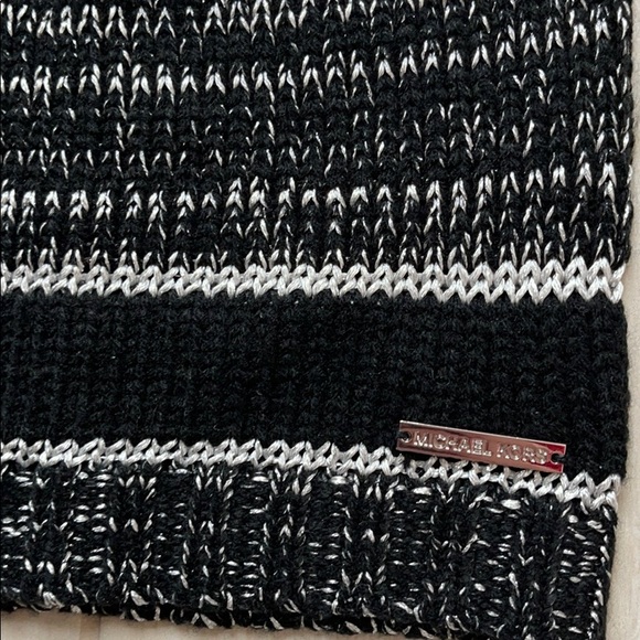 Micheal Kors Marl Metallic Striped Slouchy Beanie - Picture 5 of 5